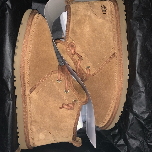 ugg neumel size 9